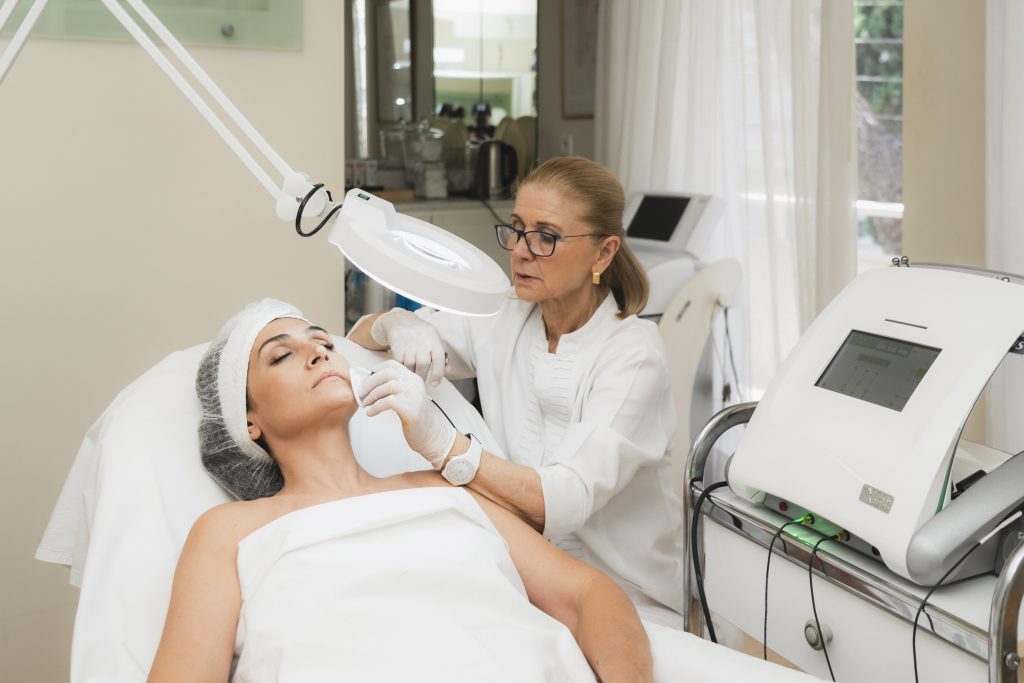 Αποτρίχωση με Apilus xCell Pro Αποτρίχωση με Apilus xCell Pro